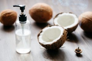 COCONUT OIL – The Safe Natural Cleaner – VIDEO