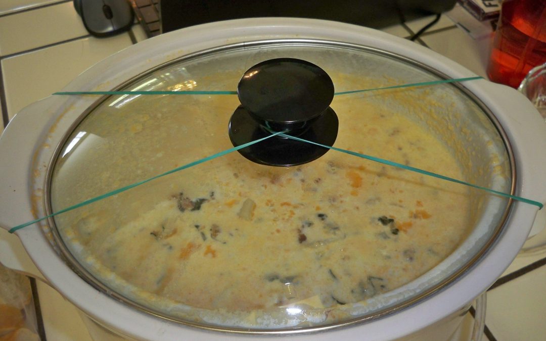 Make Your Own NO-SPILL CASSEROLE or CROCK POT